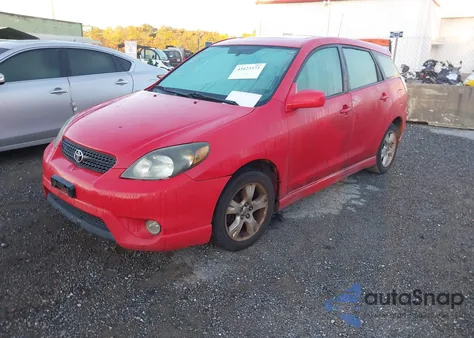 2005 Toyota Matrix Xr z USA, uszkodzony, nr VIN 2T1KR32EX5C484054